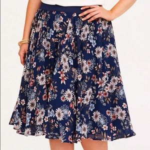 TORRID Navy Floral Ciffon Midi Skirt